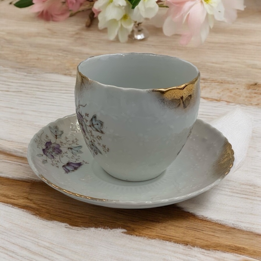 Vintage Teacup And Saucer Dresden Germany, Floral Embossed, Painted Design, Gold - Picture 4 of 10